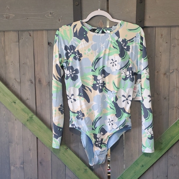 NWT Roxy Floral Long Sleeve Swimsuit - Blue, Green, White XL - Picture 1 of 6